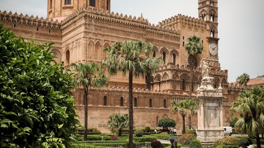 scoprire palermo: itinerari tra storia e cultura