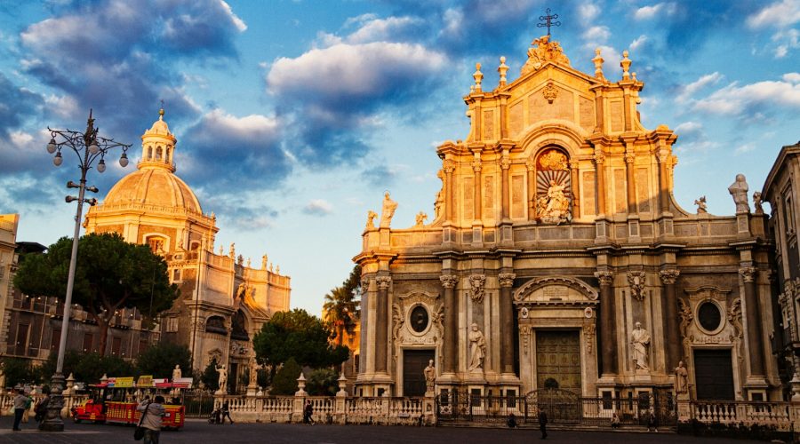 catania: tra mercati storici e architetture barocche